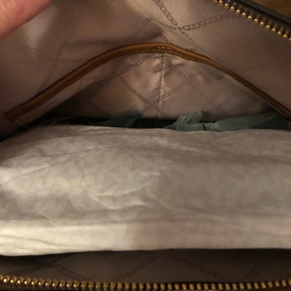 Michael Kors Rhea Backpack - Picture 5 of 7